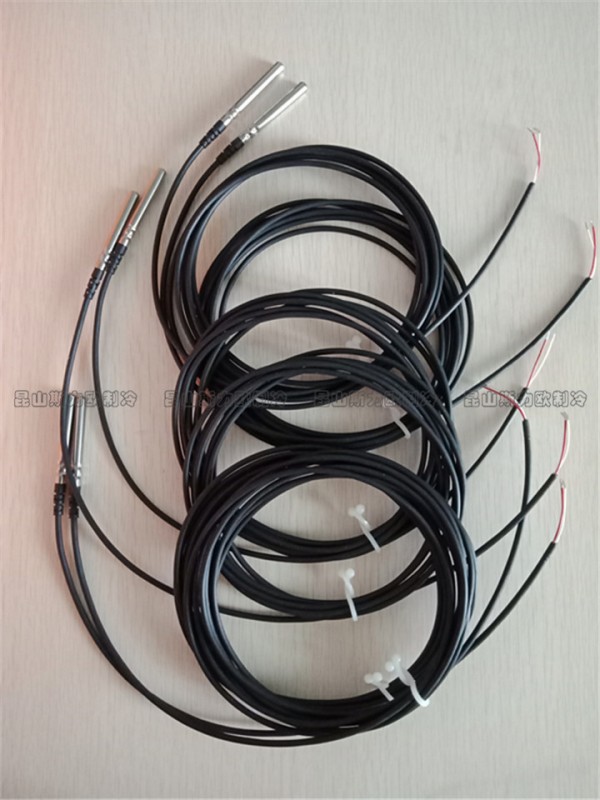 克萊門特進出水溫傳感器NTC030WH01 克萊門特進出水溫傳感器NTC030WH01