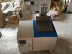 FT-352 高温条件下测试导体新材料的电导率特性变化情况